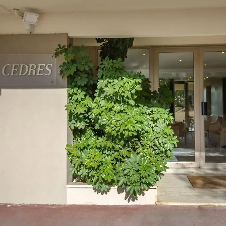 Climat. Avec Balcon Proche Et Commerces, Wi-fi Gratuit - Fr-1-466a-27 * Saint-Raphaël