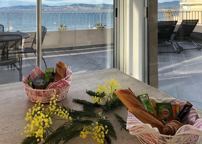 Climat. Avec Balcon Proche Et Commerces, Wi-fi Gratuit - Fr-1-466a-27 شقة Saint-Raphaël