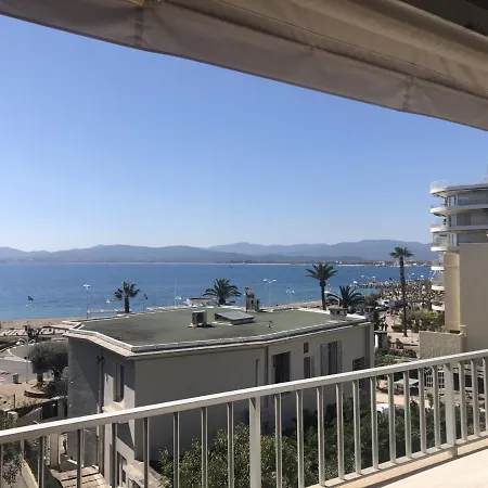 Climat. Avec Balcon Proche Et Commerces, Wi-fi Gratuit - Fr-1-466a-27 Apartment