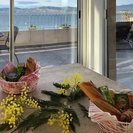 Climat. Avec Balcon Proche Et Commerces, Wi-fi Gratuit - Fr-1-466a-27 Apartment Saint-Raphael (Var)